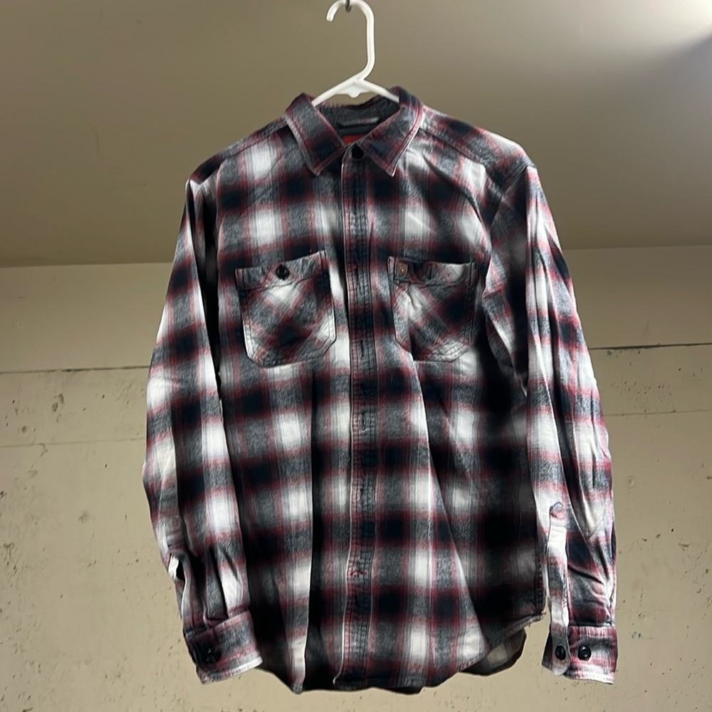 Men’s Large long-sleeve button shirt